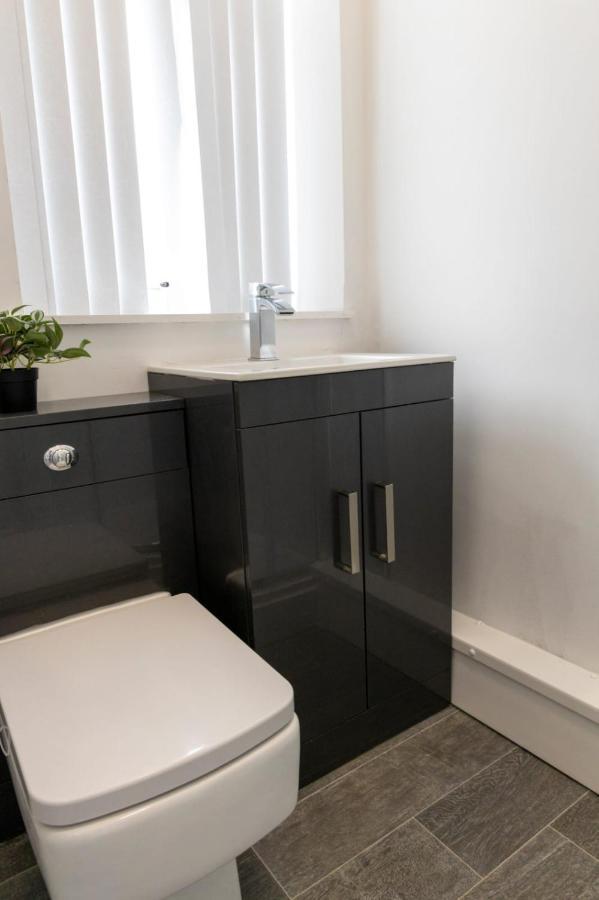 2B Spv Double En-Suite Room Вэйкфильд Экстерьер фото